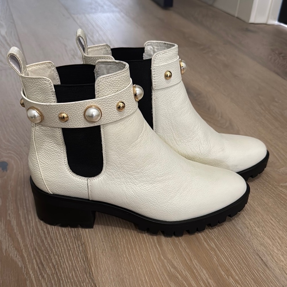Elegant Pearl-Studded White Ankle Boots